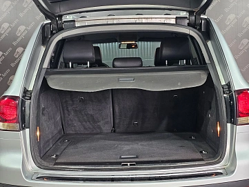 Volkswagen Touareg, 2008г, полный привод, автомат