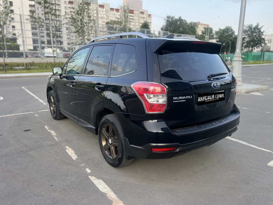 Subaru Forester, 2015г., полный привод, вариатор