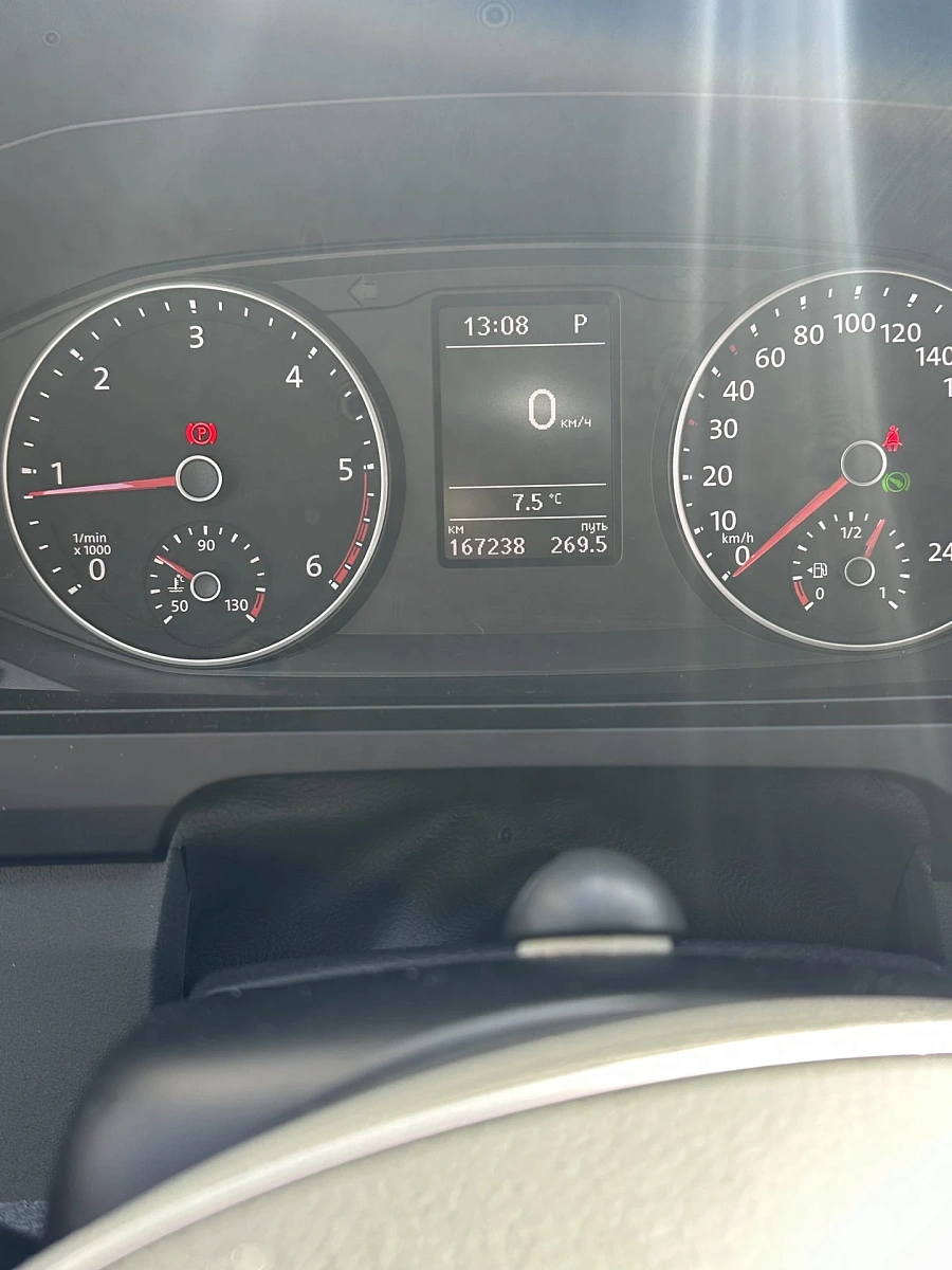 Volkswagen Caravelle, 2017г., передний привод, робот