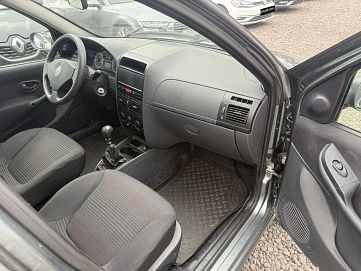 Fiat Albea, 2011г, передний привод, механика