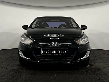 Hyundai Solaris, 2011г, передний привод, автомат