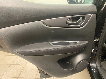 Nissan Qashqai, 2017г, передний привод, вариатор