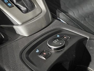 Ford Focus, 2012г, передний привод, робот