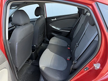 Hyundai Solaris, 2011г, передний привод, автомат