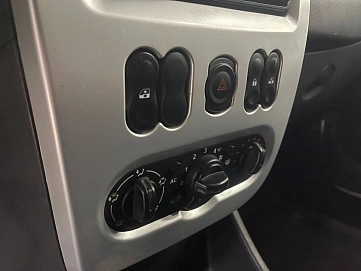 Renault Logan, 2013г, передний привод, механика