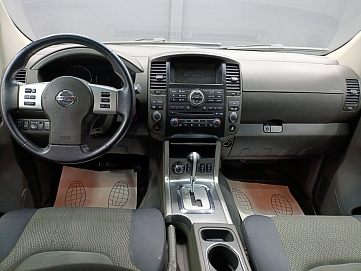 Nissan Pathfinder, 2011г, полный привод, автомат