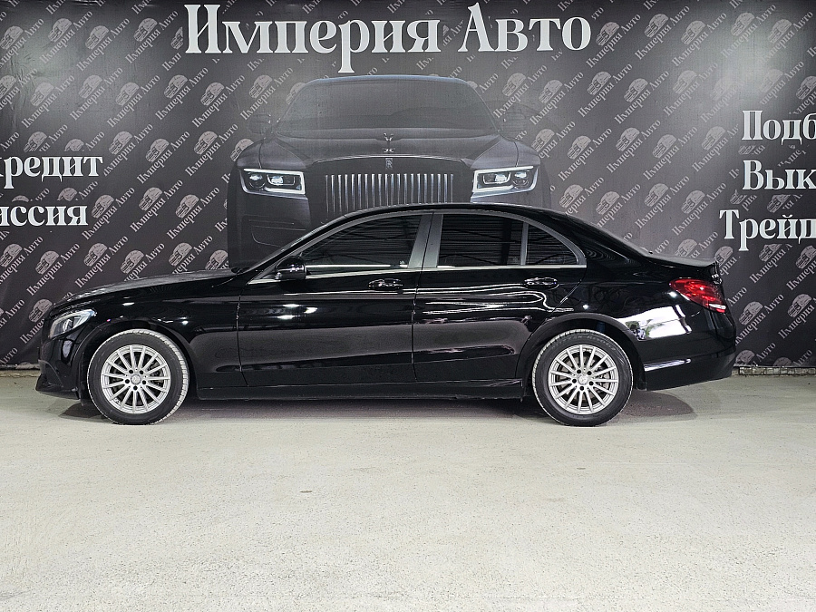 Mercedes-Benz , 2016г., задний привод, автомат