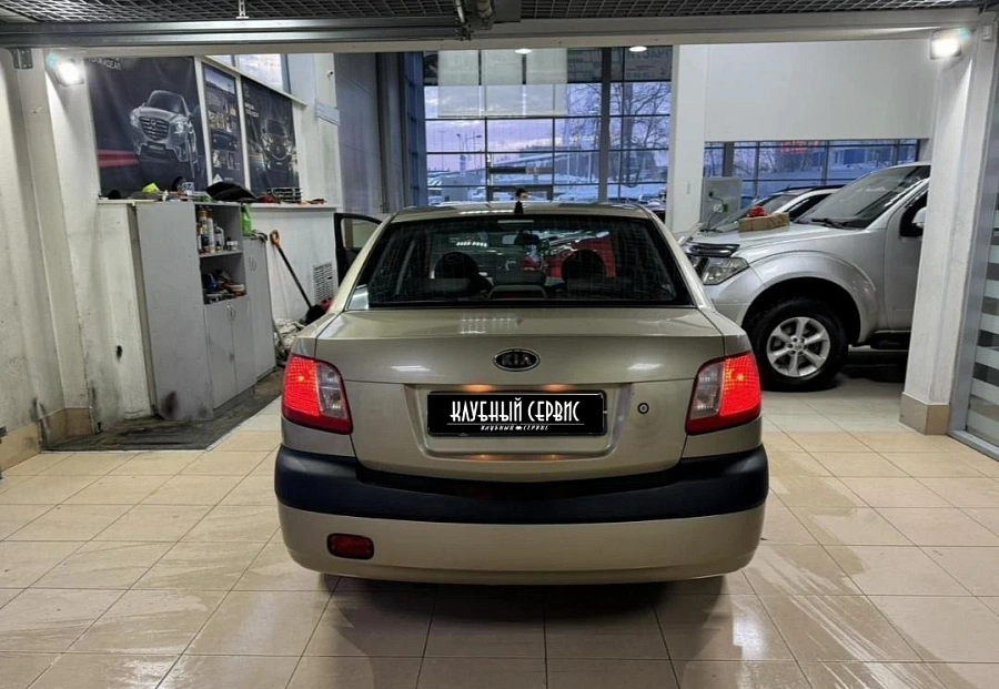 Kia Rio, 2007г., передний привод, механика