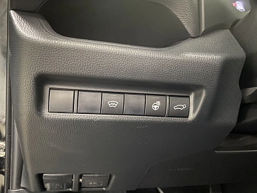 Toyota RAV4, 2019г, передний привод, вариатор