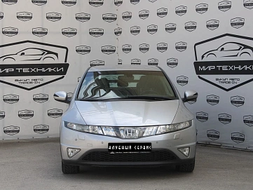 Honda Civic, 2008г, передний привод, робот