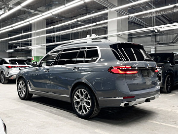 BMW X7, 2023г., полный привод, автомат