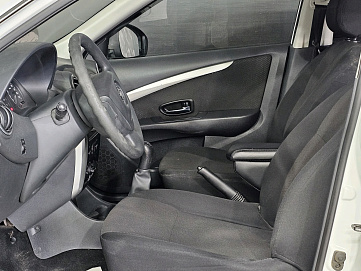 Nissan Almera, 2018г, передний привод, механика