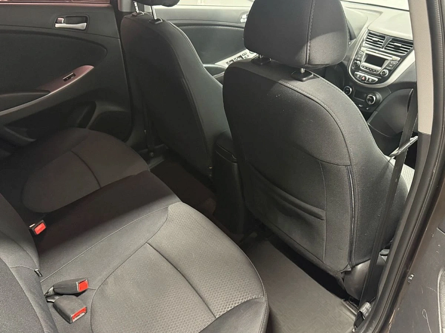 Hyundai Solaris, 2014г., передний привод, механика