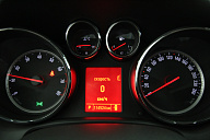 Opel Astra, 2012г., передний привод, автомат