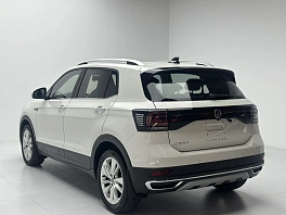 Volkswagen T-Cross, 2022г, передний привод, автомат