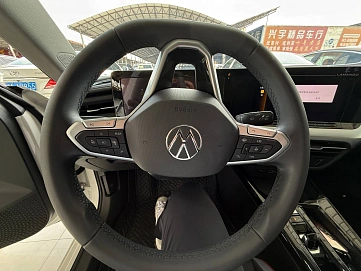 Volkswagen Lamando, 2023г, передний привод, робот