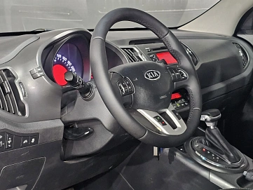 Kia Sportage, 2010г, передний привод, автомат