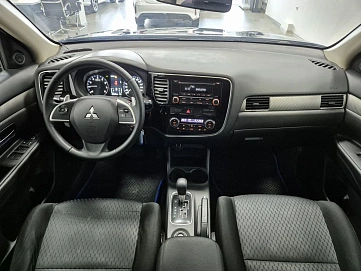 Mitsubishi Outlander, 2013г., полный привод, вариатор