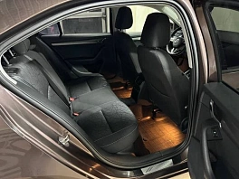 Skoda Octavia, 2019г, передний привод, робот