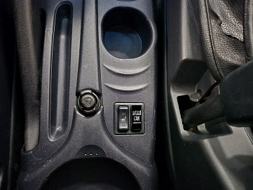 Mitsubishi Grandis, 2004г, полный привод, механика