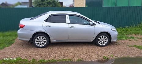 Toyota Corolla, 2012г, передний привод, автомат