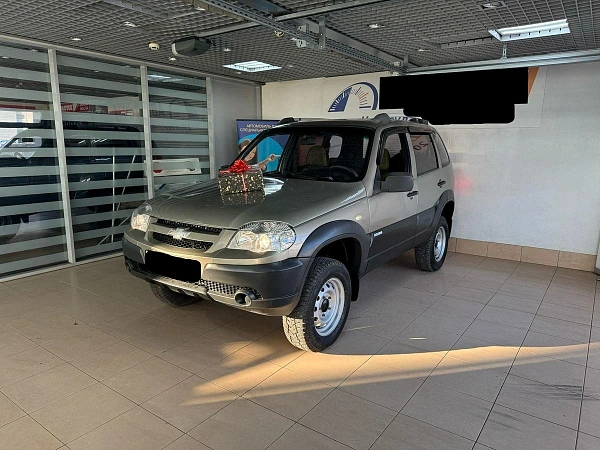 Chevrolet Niva, 2011г., полный привод, механика