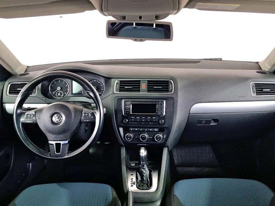 Volkswagen Jetta, 2013г., передний привод, робот