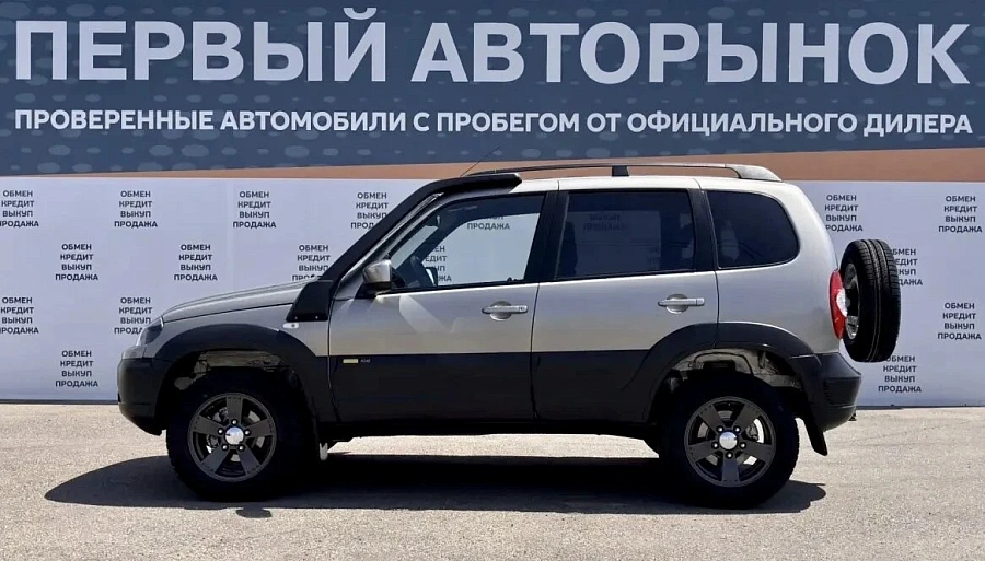 Chevrolet Niva, 2018г., полный привод, механика