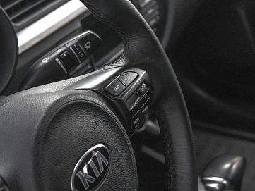 Kia Rio, 2018г, передний привод, автомат