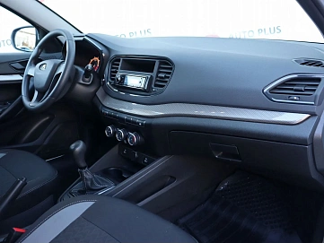 Lada (ВАЗ) Vesta, 2023г, передний привод, механика