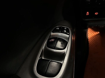 Nissan Juke, 2011г, передний привод, механика