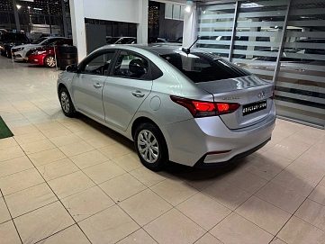 Hyundai Solaris, 2019г, передний привод, автомат