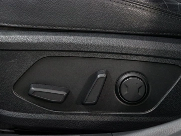 Kia K5, 2021г, передний привод, автомат