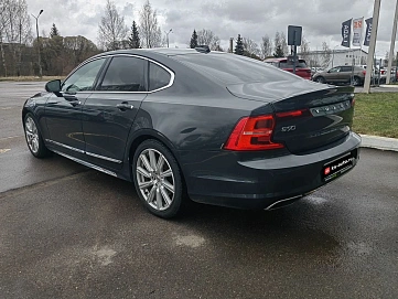Volvo S90, 2017г, передний привод, автомат