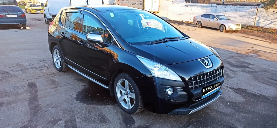 Peugeot 3008, 2011г., передний привод, механика