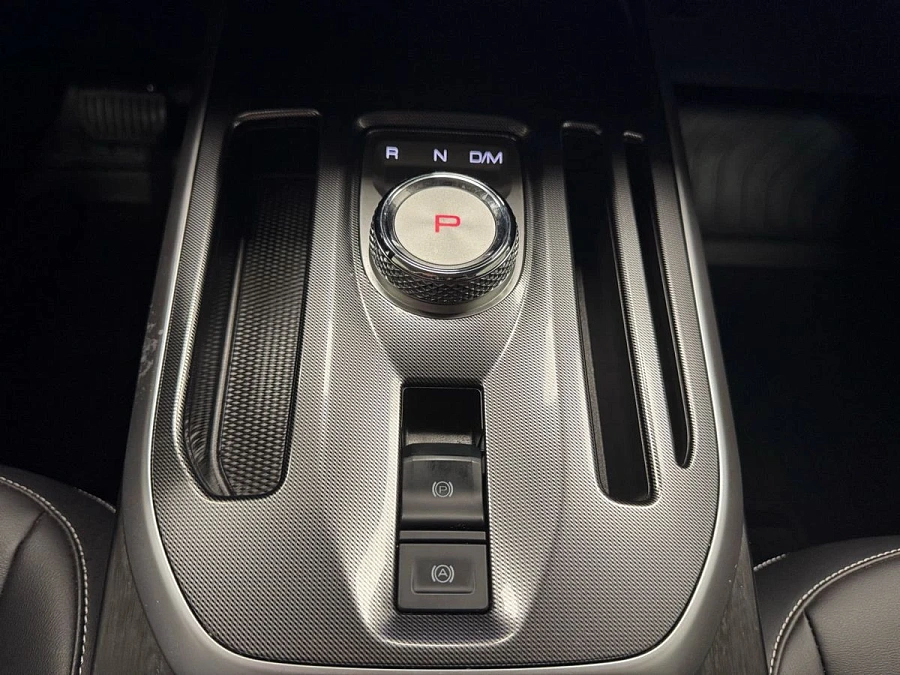 Haval Jolion, 2023г., полный привод, робот