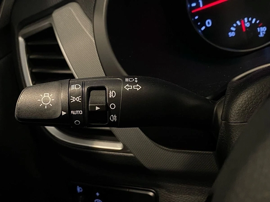 Kia Seltos, 2020г., передний привод, автомат