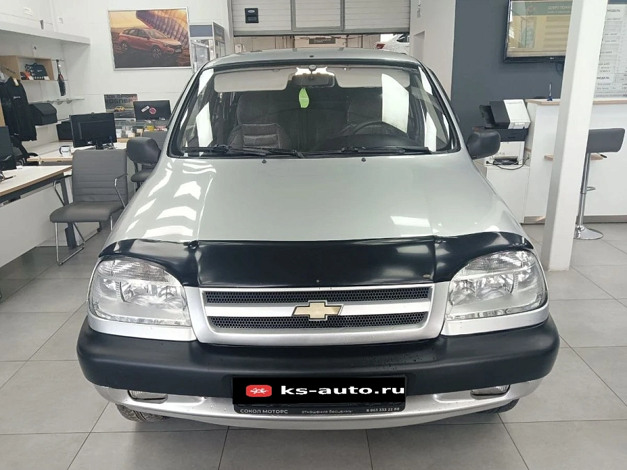 Chevrolet Niva, 2005г., полный привод, механика
