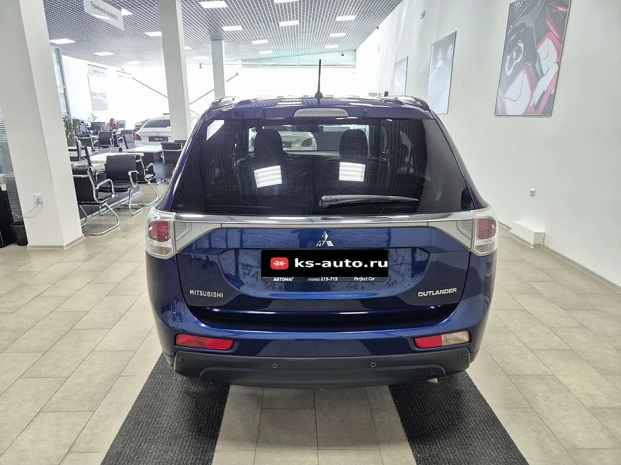Mitsubishi Outlander, 2013г., полный привод, вариатор
