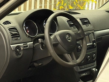 Skoda Yeti, 2017г, передний привод, автомат