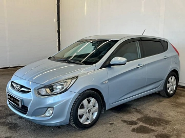 Hyundai Solaris, 2012г, передний привод, механика