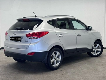 Hyundai ix35, 2011г, передний привод, механика