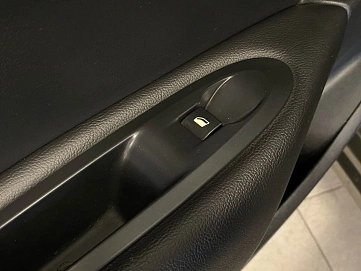 Citroen C4, 2015г, передний привод, автомат