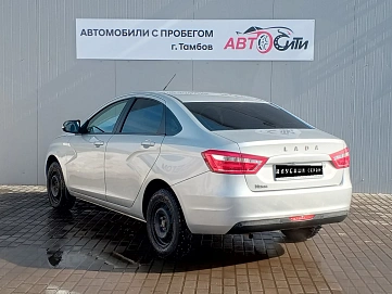 Lada (ВАЗ) Vesta, 2017г, передний привод, механика