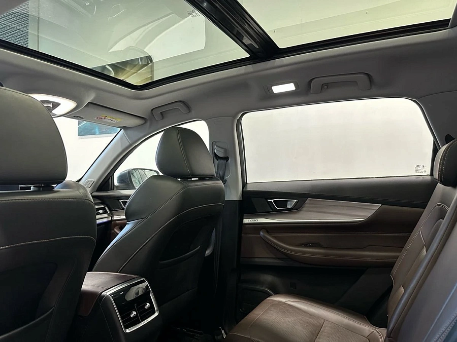 Chery Tiggo 8 Pro, 2021г., передний привод, робот