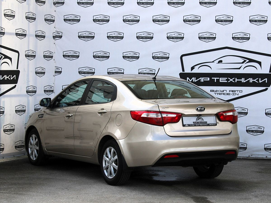 Kia Rio, 2011г., передний привод, автомат
