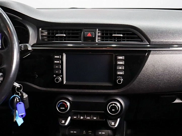 Kia , 2018г., передний привод, автомат