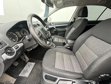 Skoda Octavia, 2013г, передний привод, механика
