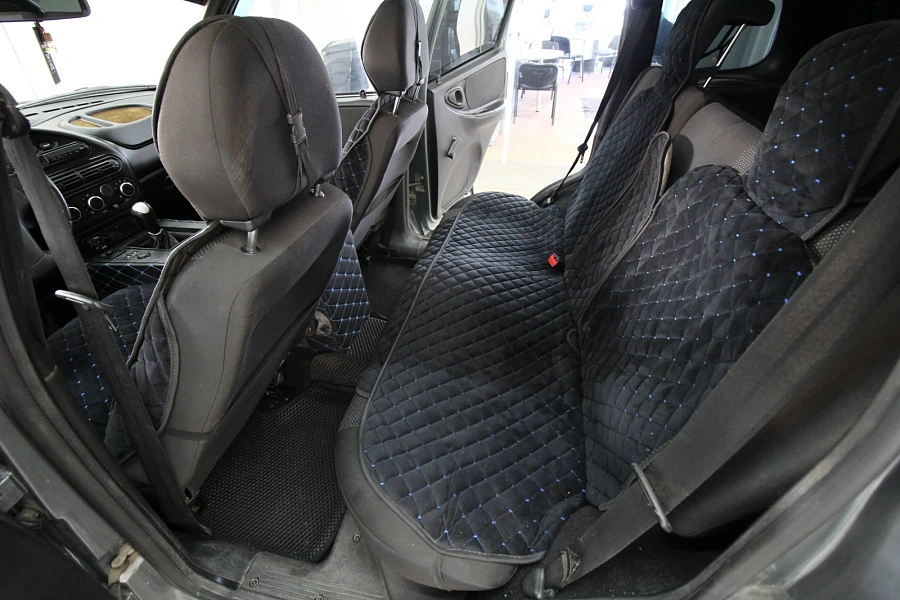 Chevrolet Niva, 2011г., полный привод, механика