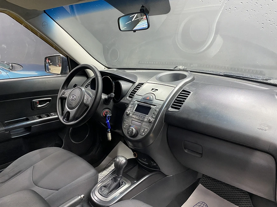 Kia Soul, 2010г., передний привод, автомат